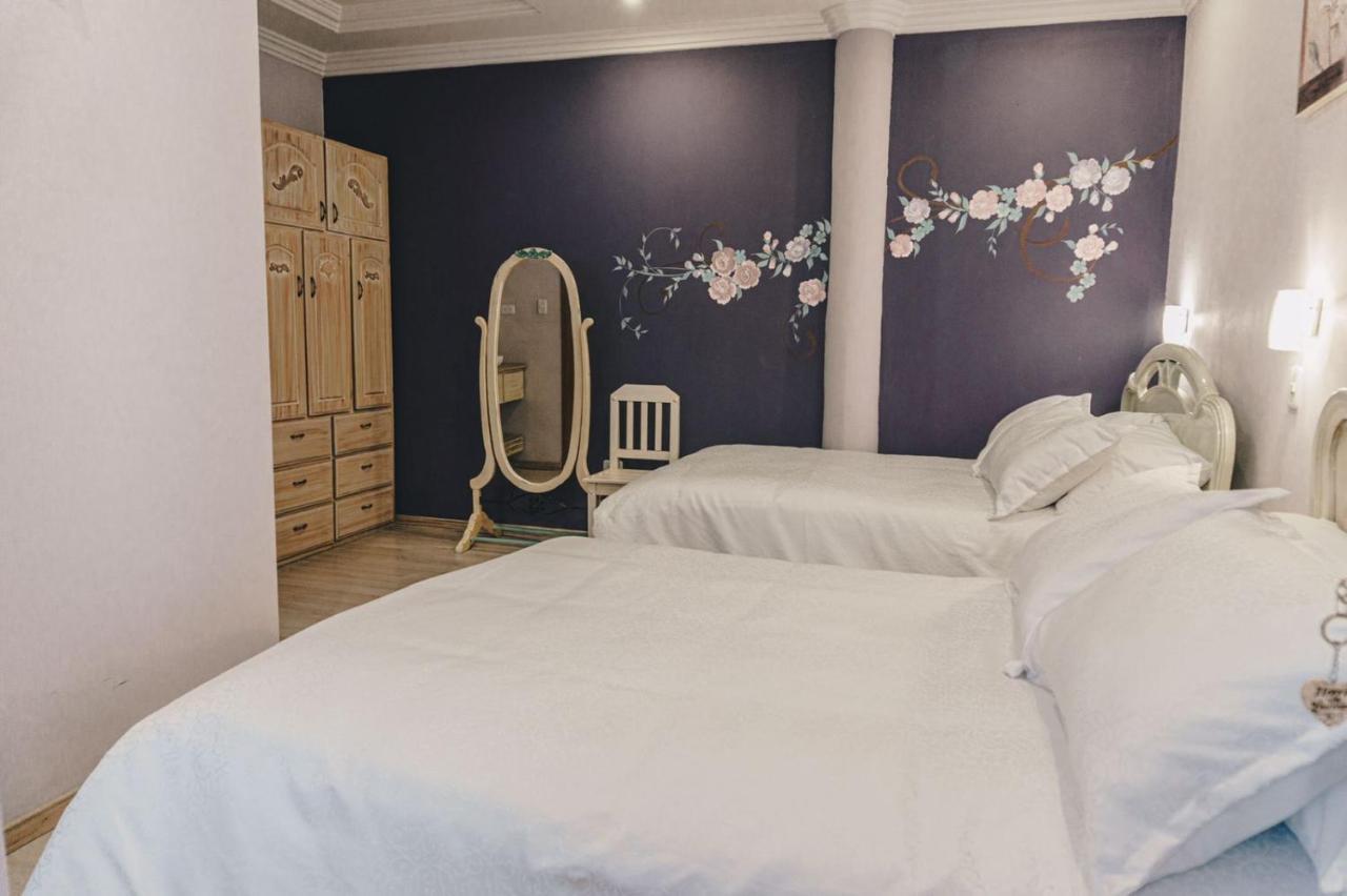 Hotel Boutique Casa Ruth En Cuenca Eksteriør billede