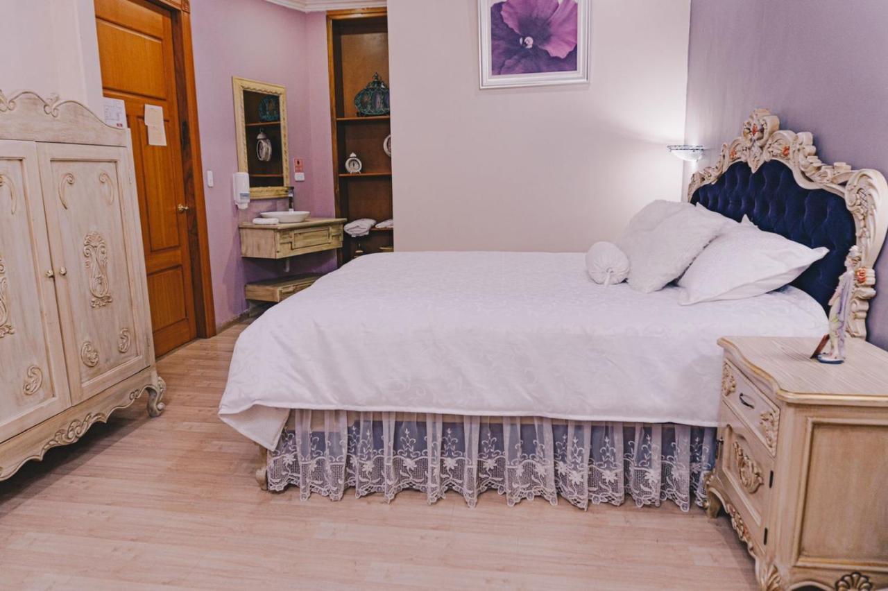 Hotel Boutique Casa Ruth En Cuenca Eksteriør billede