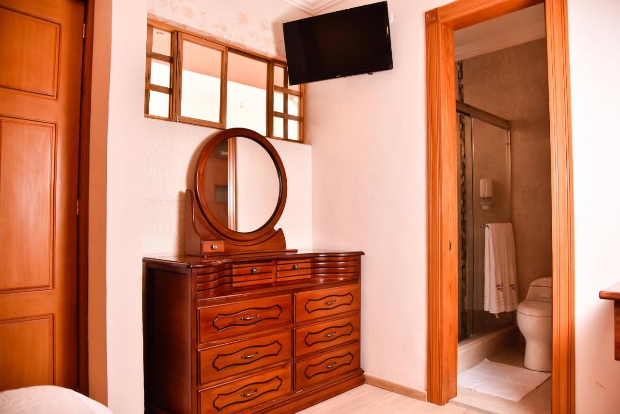 Hotel Boutique Casa Ruth En Cuenca Eksteriør billede