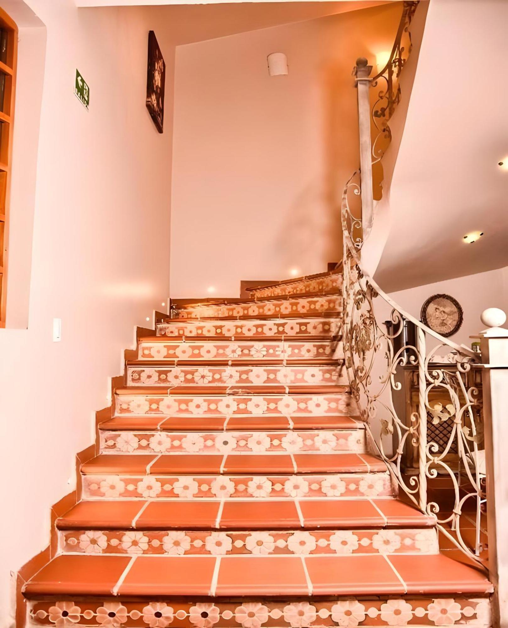 Hotel Boutique Casa Ruth En Cuenca Eksteriør billede