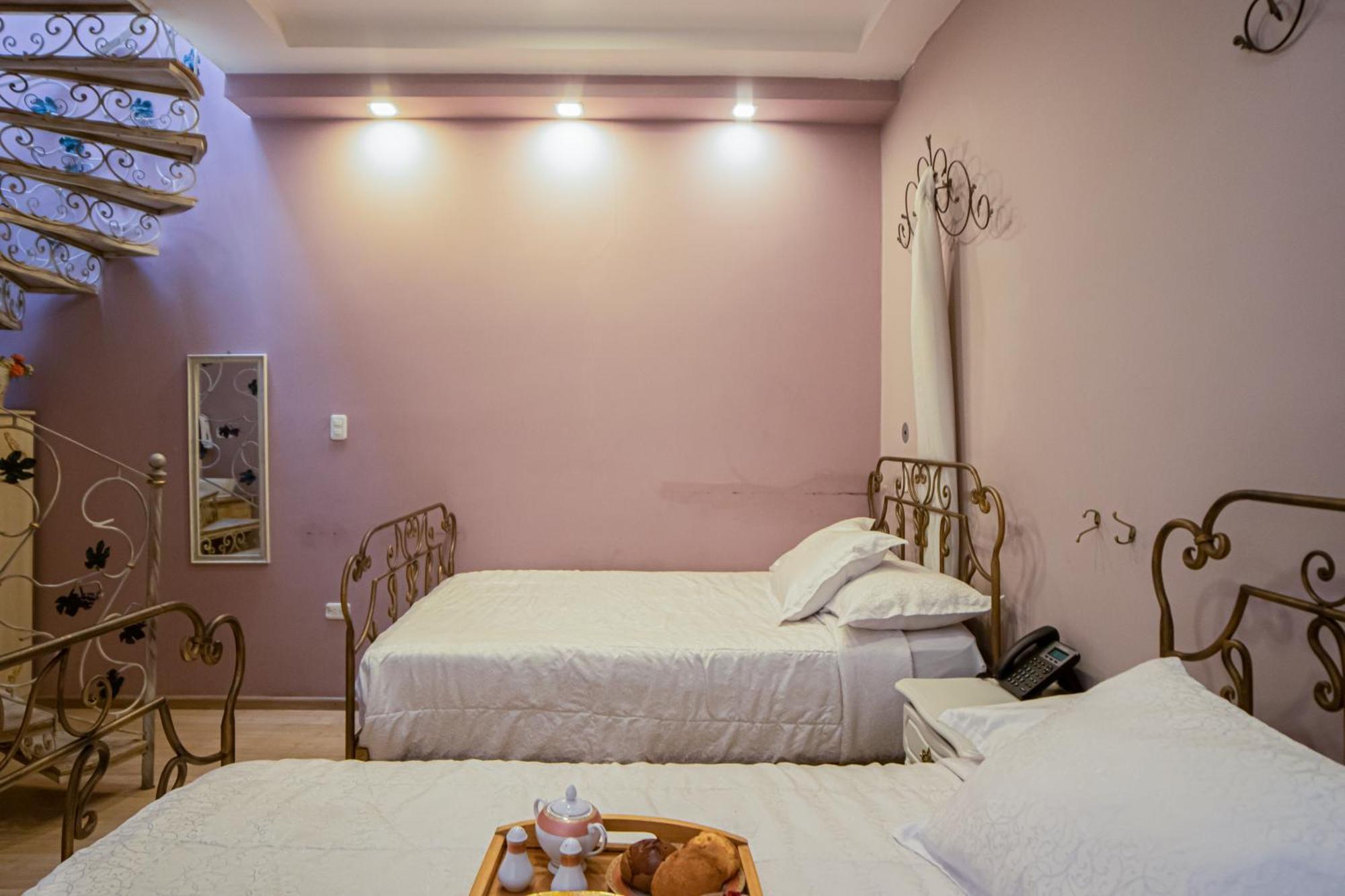 Hotel Boutique Casa Ruth En Cuenca Eksteriør billede